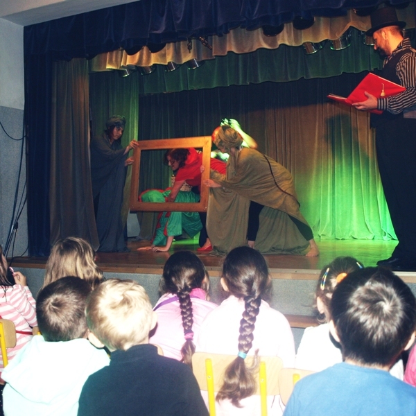 OLYMPUS DIGITAL CAMERA