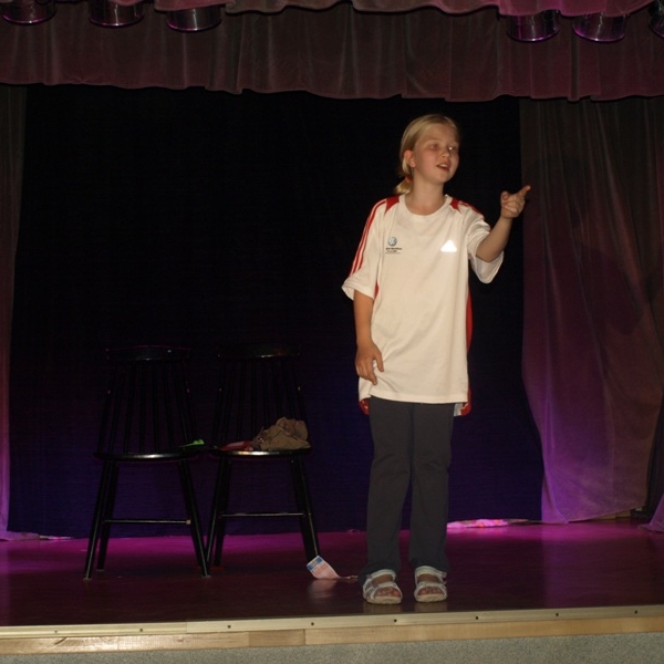 OLYMPUS DIGITAL CAMERA