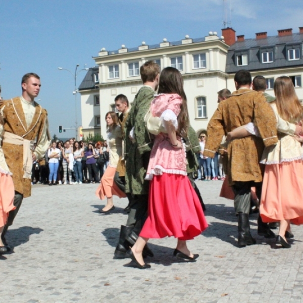 sienkiewicz_43_20140905_1302370890