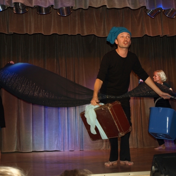 OLYMPUS DIGITAL CAMERA