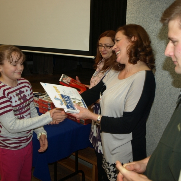 OLYMPUS DIGITAL CAMERA