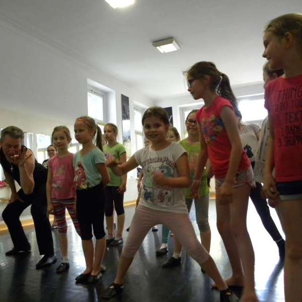 13516176_1027441217309211_1874428811722898438_n