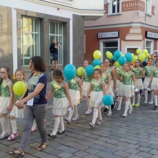 13516702_1027442567309076_5446842602572437569_n