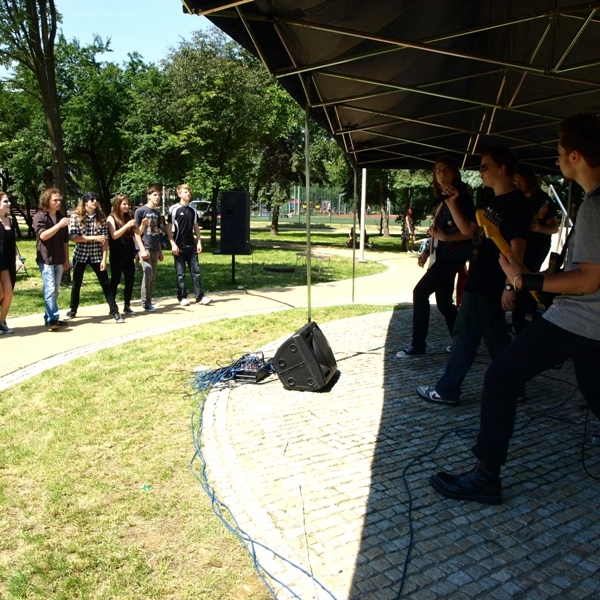 OLYMPUS DIGITAL CAMERA