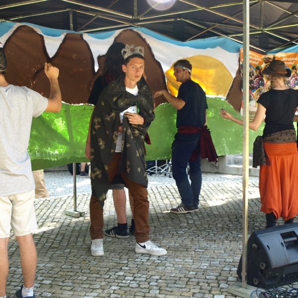 OLYMPUS DIGITAL CAMERA