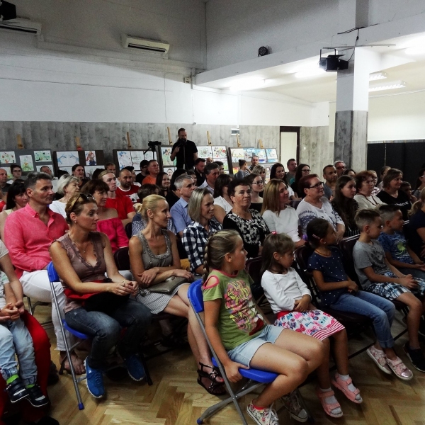 Szanowna Publiczność